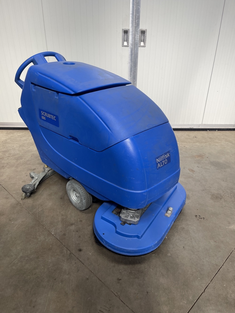 Nilfisk Scrubtec 886