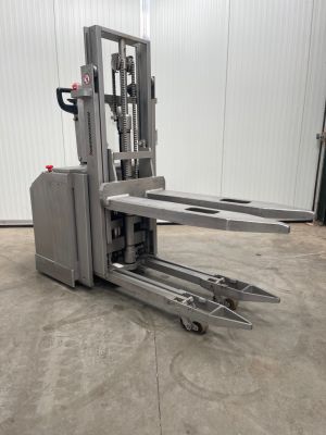 Jungheinrich RVS Stapelaar